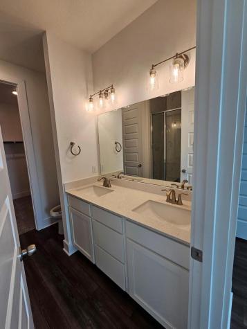 2548 Jack Nora Way Round Rock TX 78665