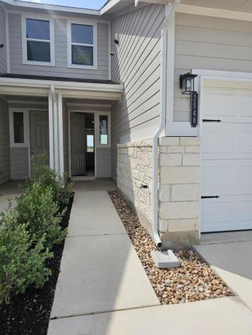 2548 Jack Nora Way Round Rock TX 78665