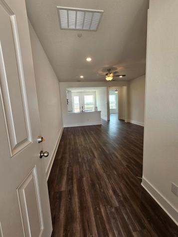2548 Jack Nora Way Round Rock TX 78665