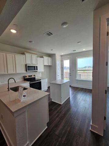 2548 Jack Nora Way Round Rock TX 78665