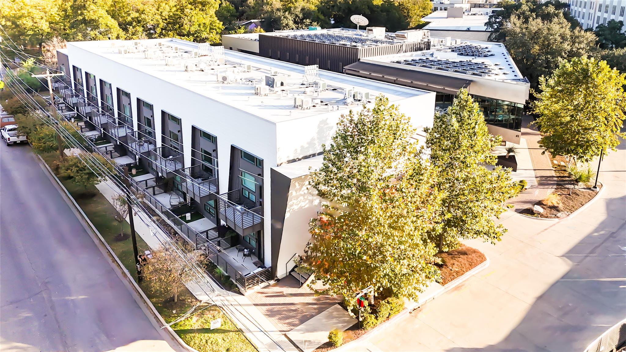 49 Navasota Street Austin TX 78702
