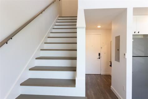 49 Navasota Street Austin TX 78702