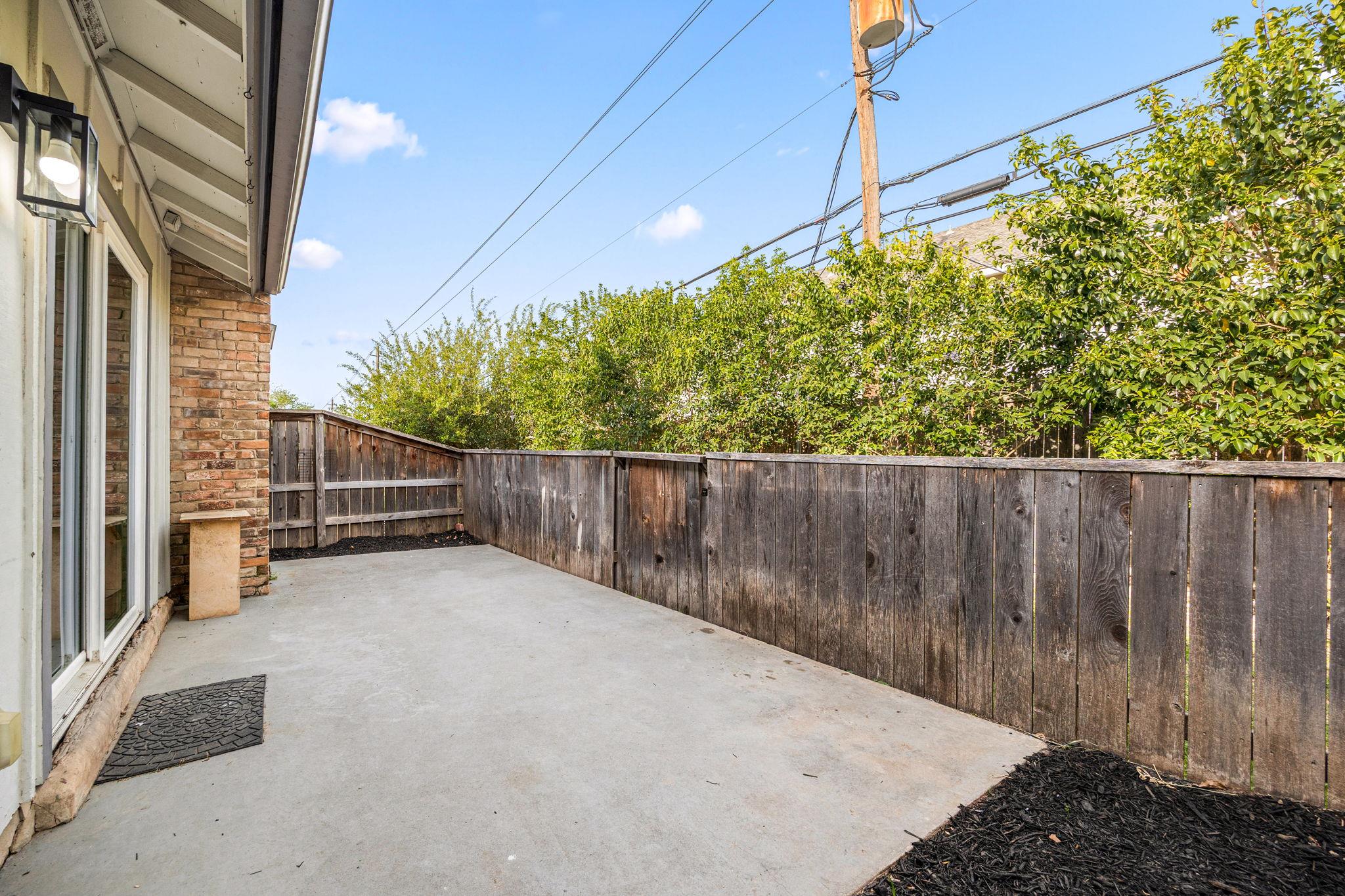 9445 Singing Quail Drive Austin TX 78758