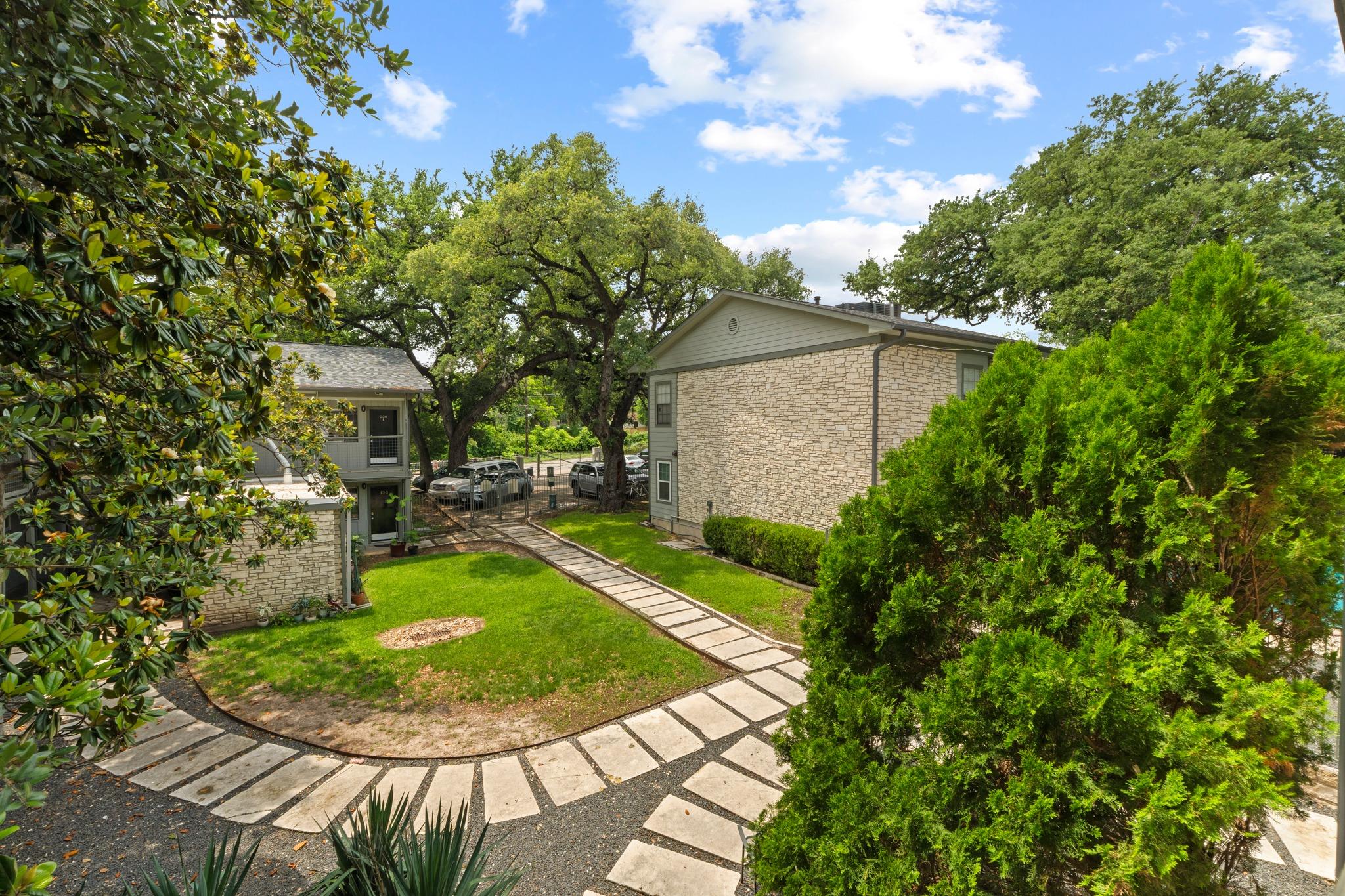 2303 East Side Drive Austin TX 78704