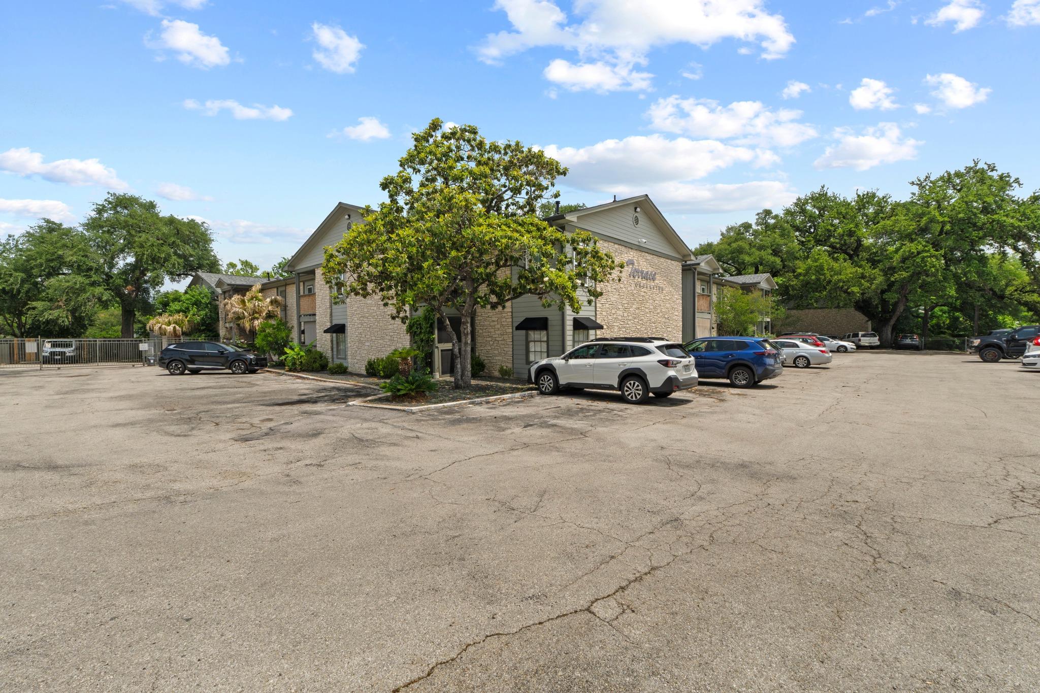 2303 East Side Drive Austin TX 78704