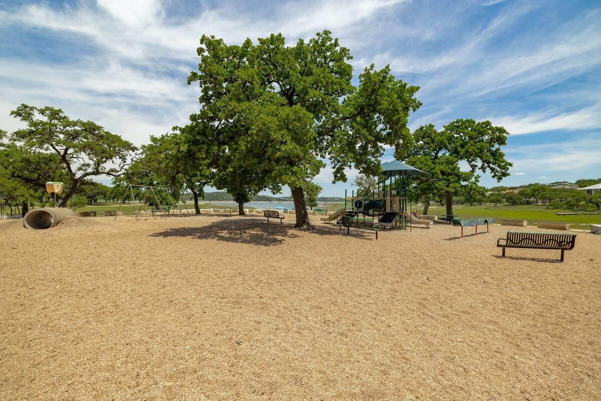 18803 Hogan Circle Point Venture TX 78645