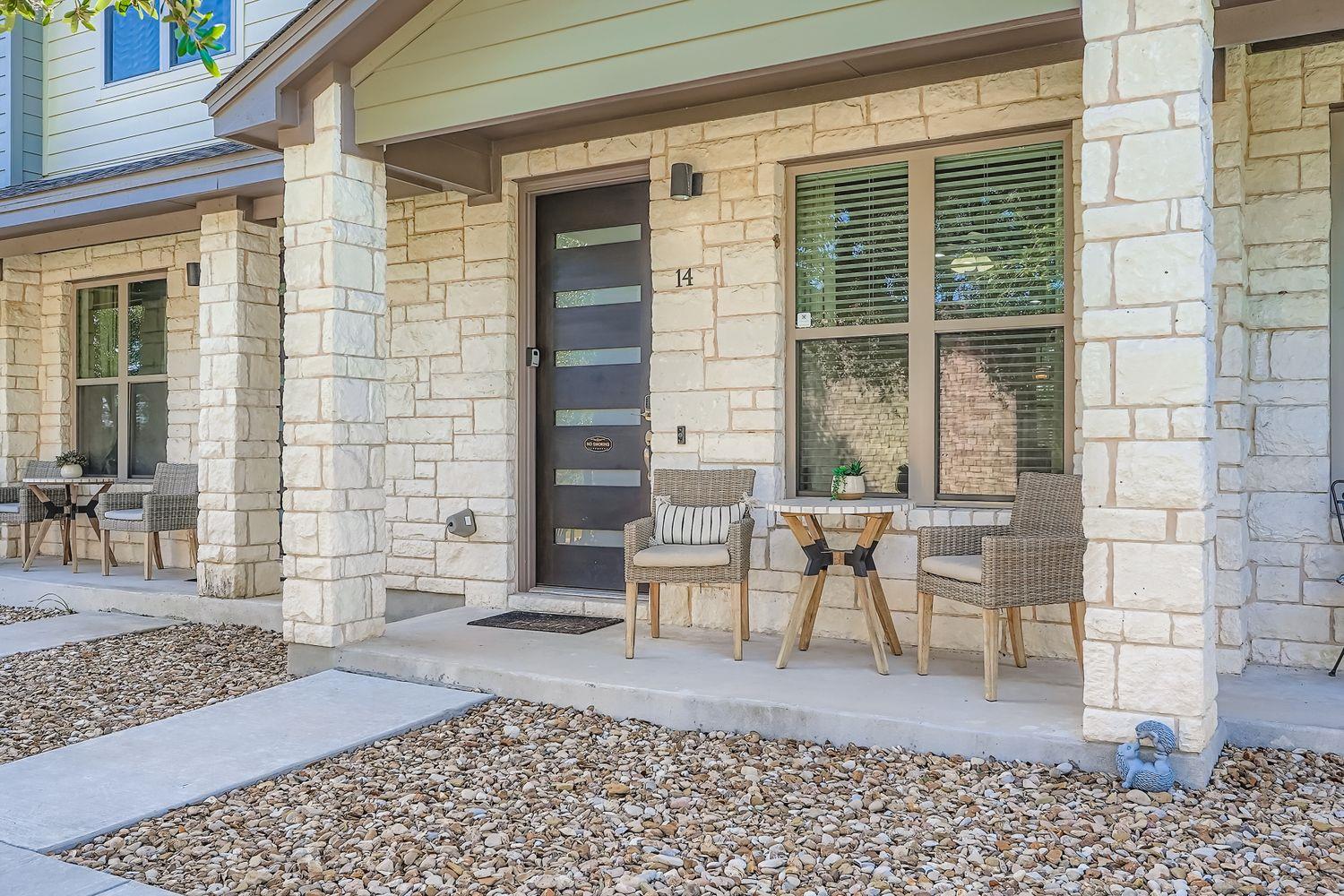 18803 Hogan Circle Point Venture TX 78645