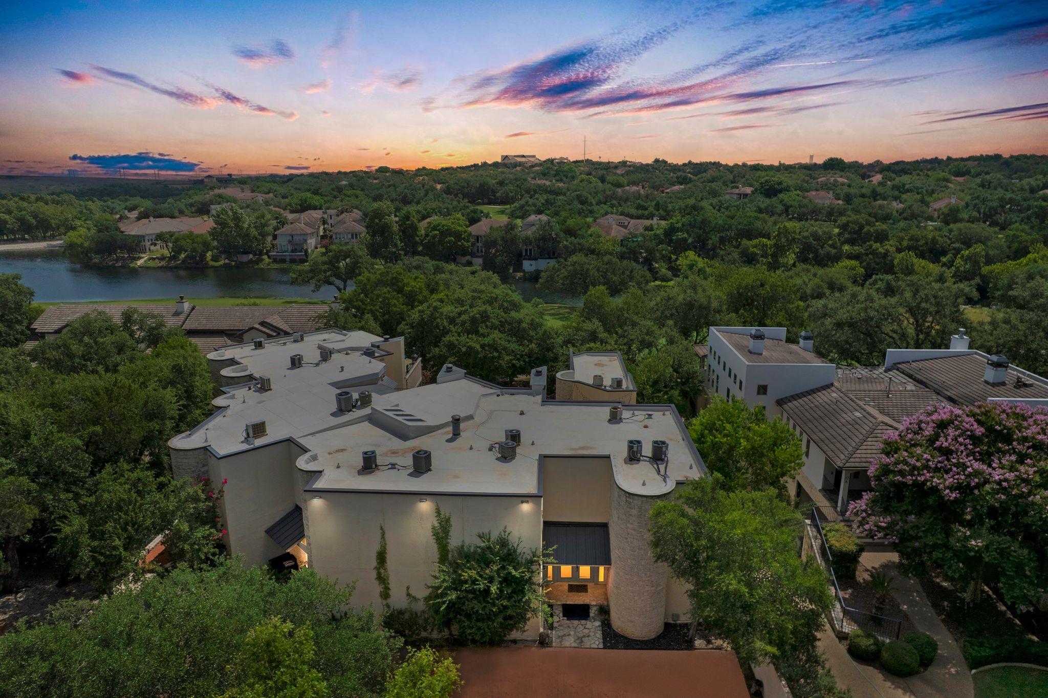 1 Crystal Springs Court The Hills TX 78738