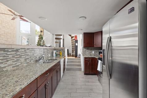 1 Crystal Springs Court The Hills TX 78738