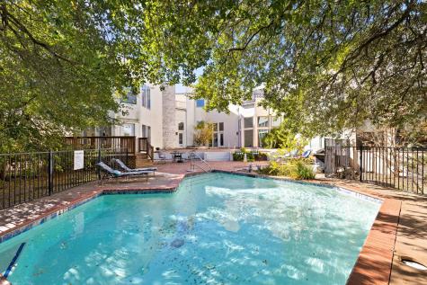 1 Crystal Springs Court The Hills TX 78738