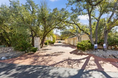 1 Crystal Springs Court The Hills TX 78738