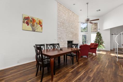1 Crystal Springs Court The Hills TX 78738