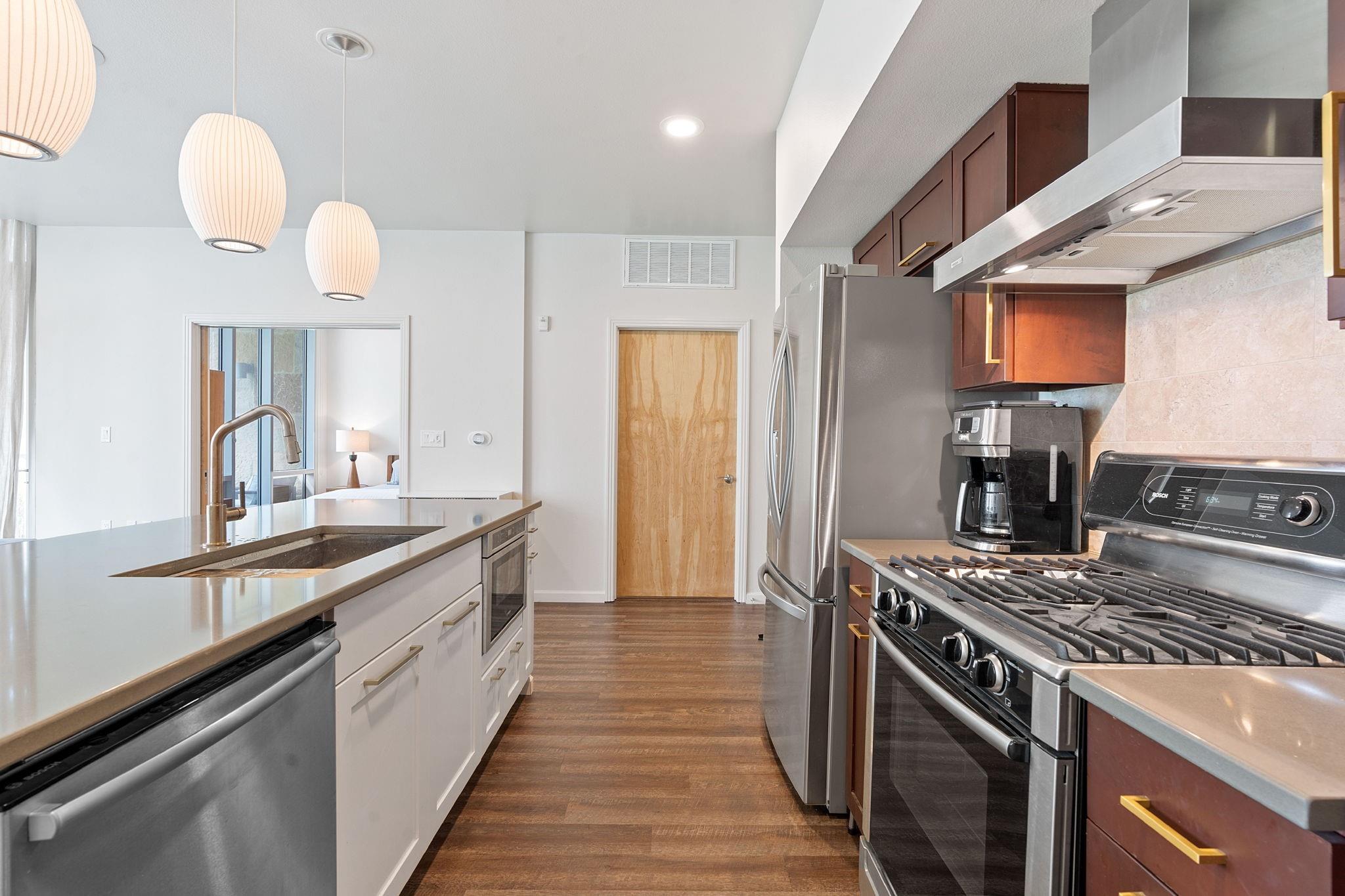 1600 Barton Springs Road Austin TX 78704