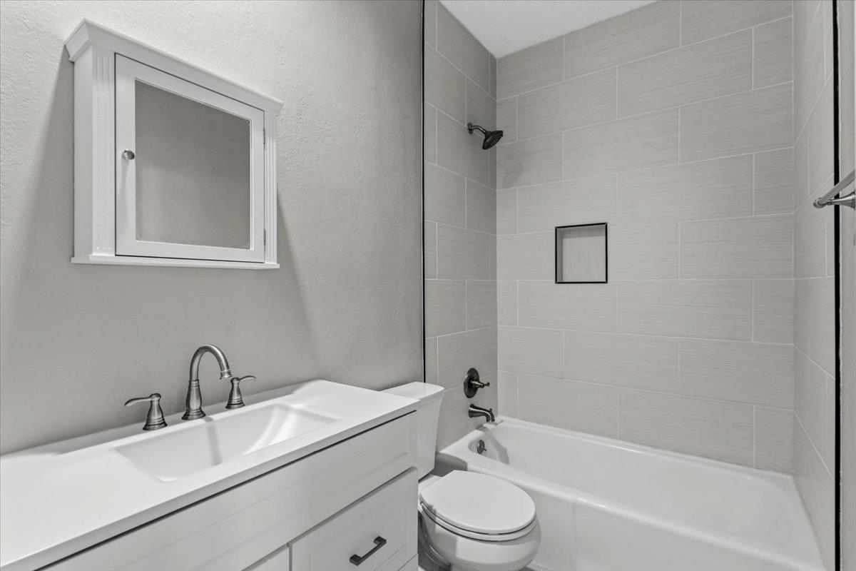 10819 Crown Colony Drive Austin TX 78747