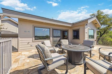 512 Harbor Drive Spicewood TX 78669