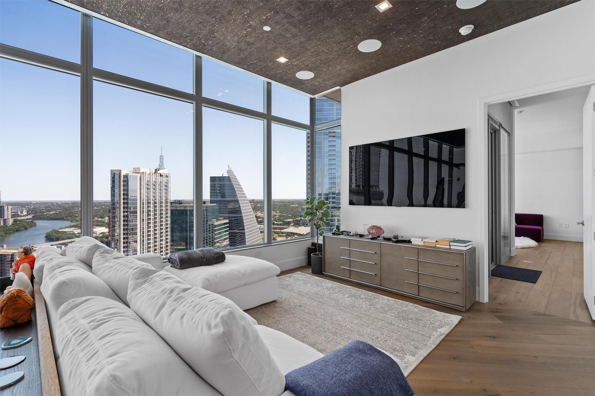 501 West Avenue Austin TX 78701