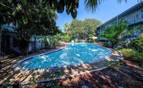 300 Crockett Street Austin TX 78704