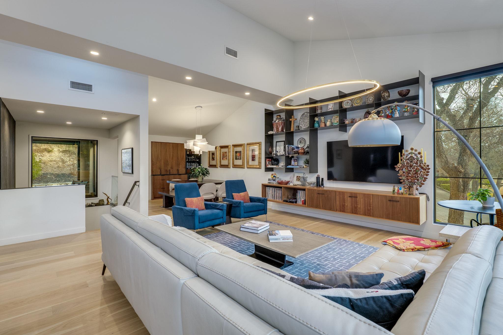 6820 N Cypress Point Austin TX 78746