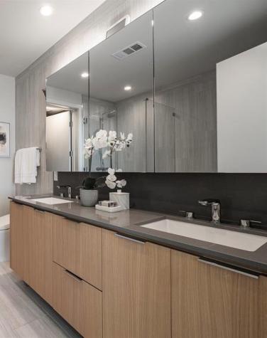 44 East Avenue Austin TX 78701