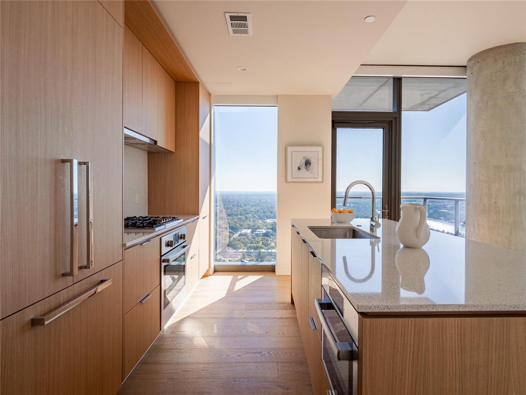 44 East Avenue Austin TX 78701