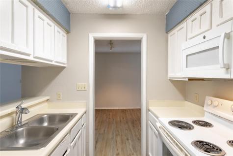 1202 Thorpe Lane San Marcos TX 78666