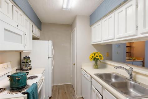 1202 Thorpe Lane San Marcos TX 78666