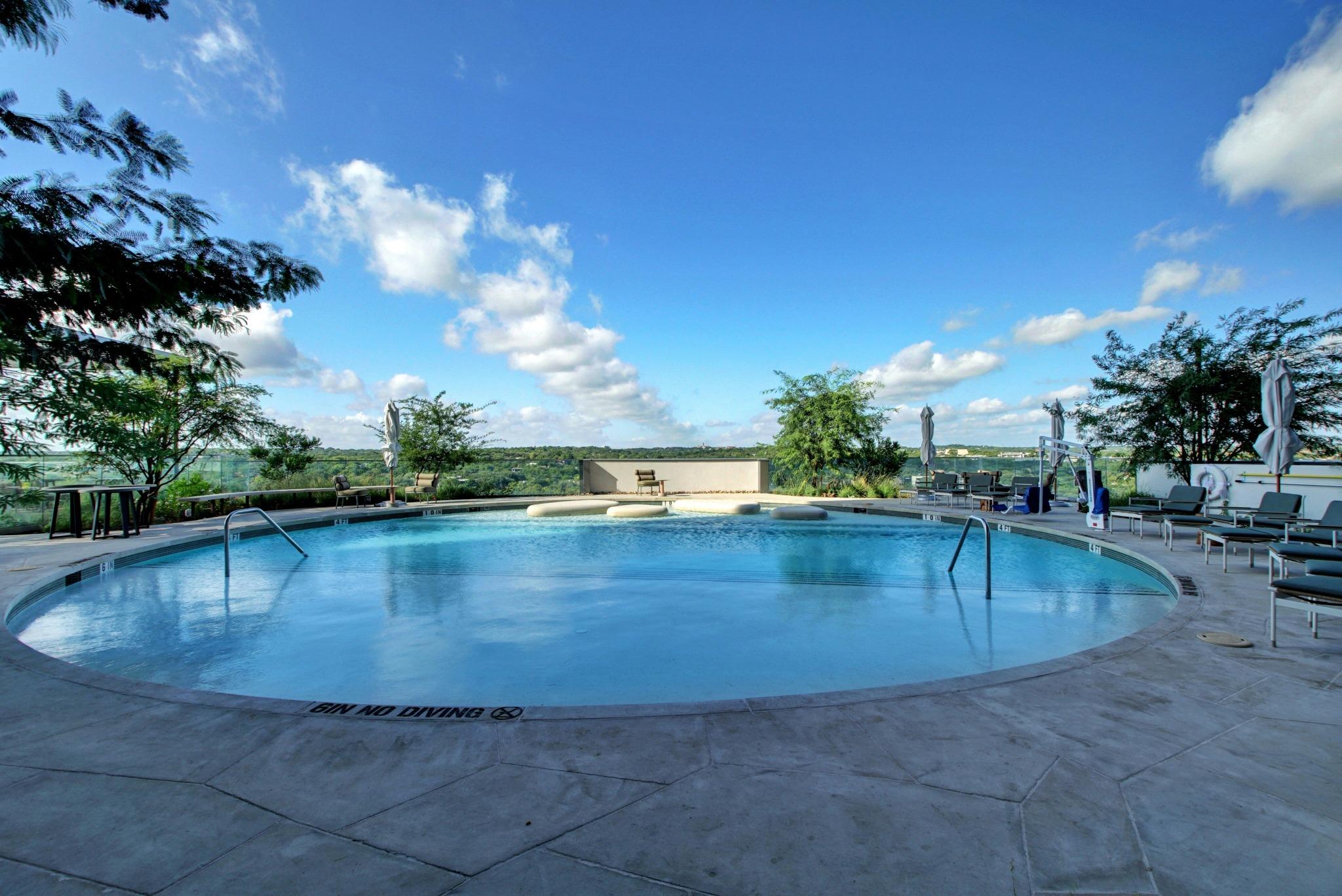 44 East Avenue Austin TX 78701