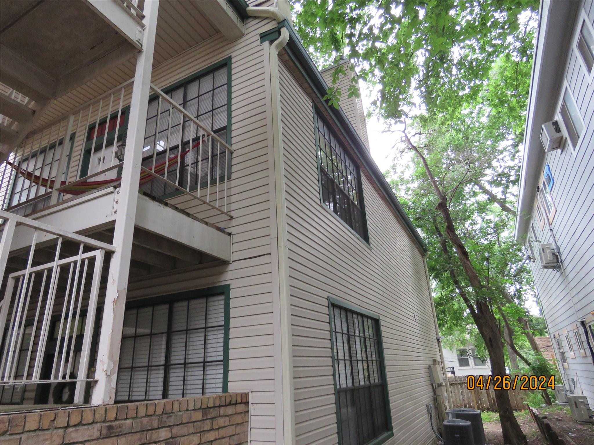 2300 Leon Street Austin TX 78705