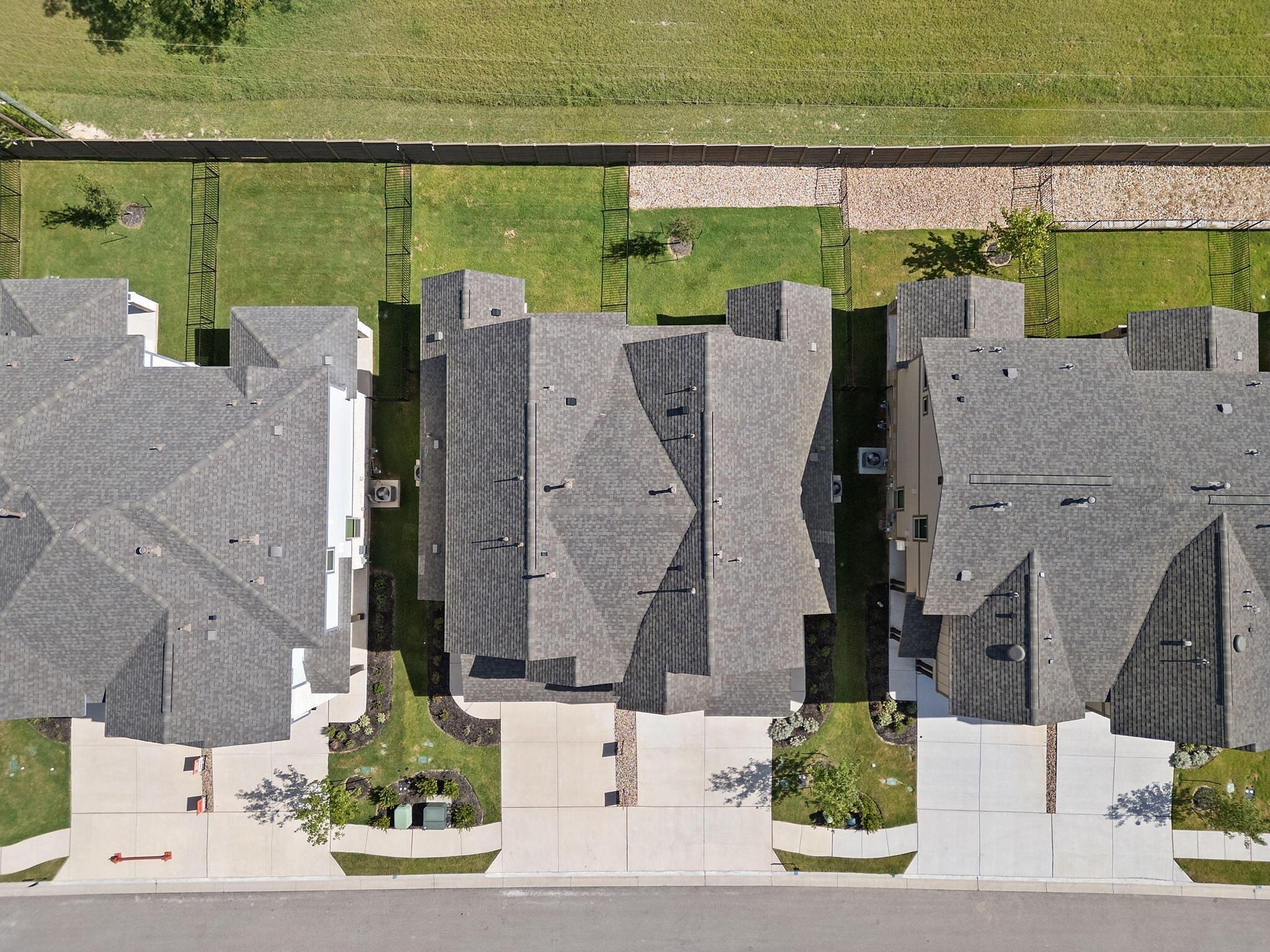 2206B Cornfield Drive Pflugerville TX 78660