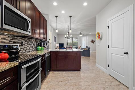 575 Demarett Drive Point Venture TX 78645