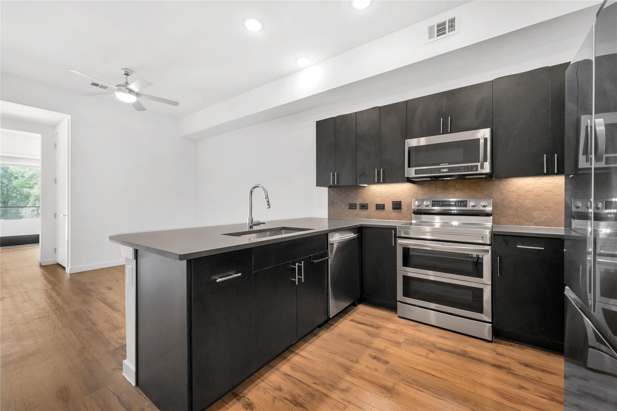 4801 Springdale Road Austin TX 78723