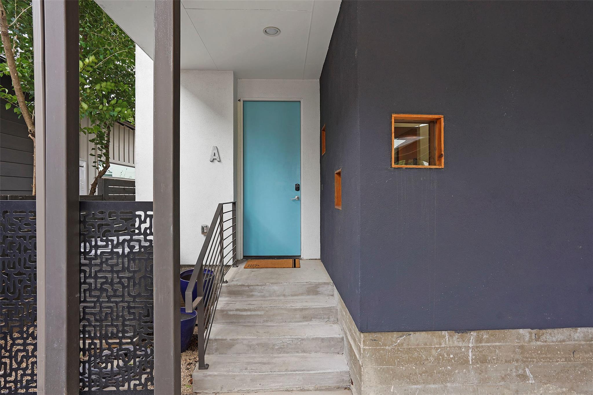 909 W Johanna Street Austin TX 78704