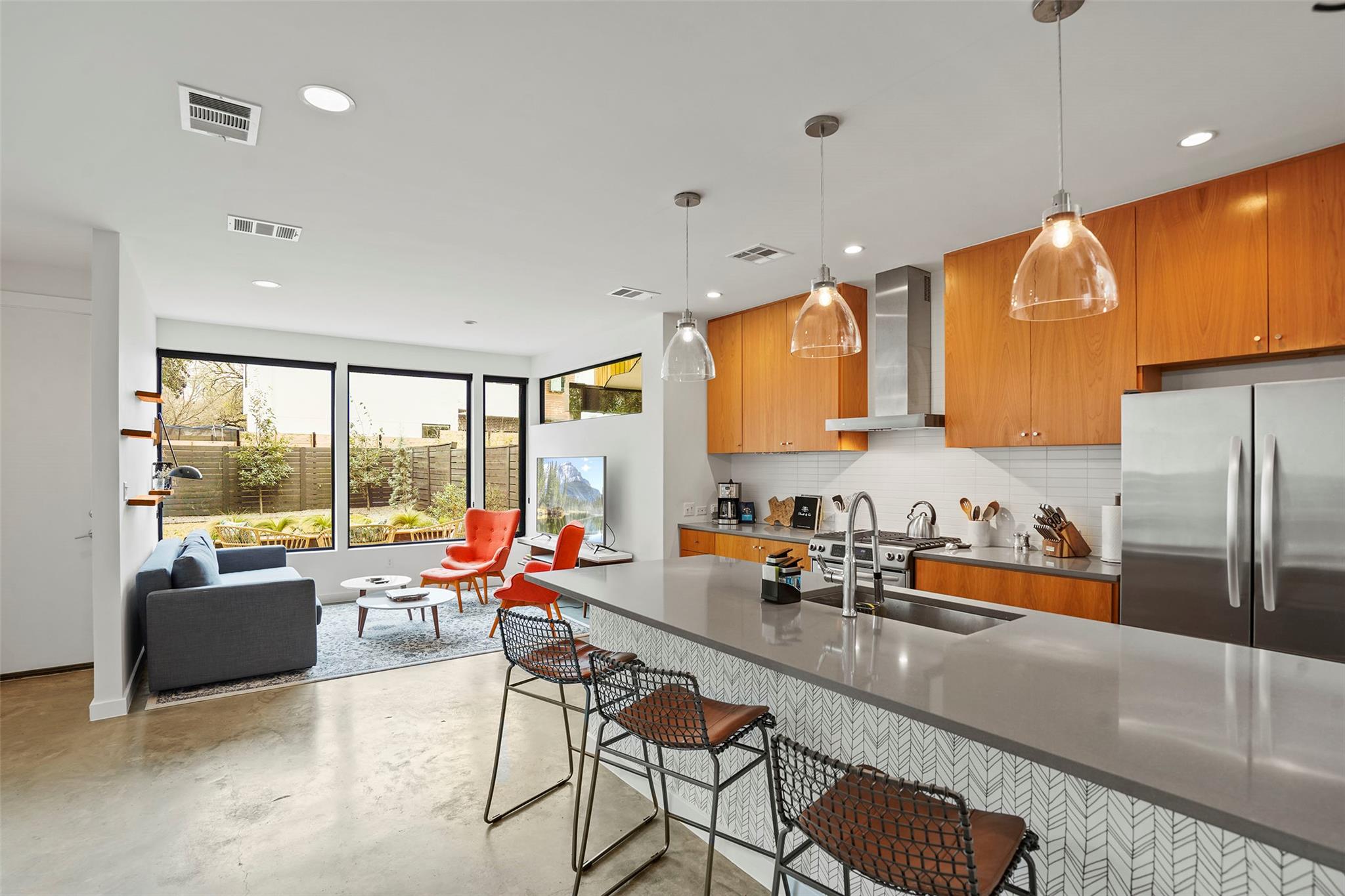 909 W Johanna Street Austin TX 78704