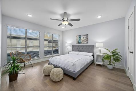 909 Reinli Street Austin TX 78751
