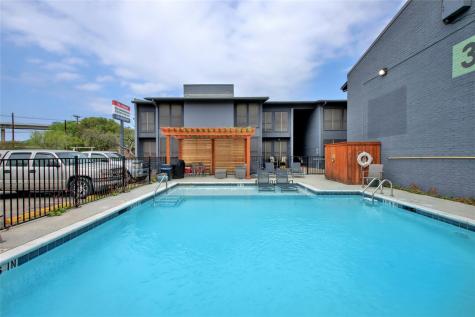 909 Reinli Street Austin TX 78751
