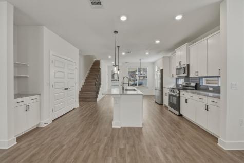 2009 Iroquois Lane Austin TX 78741