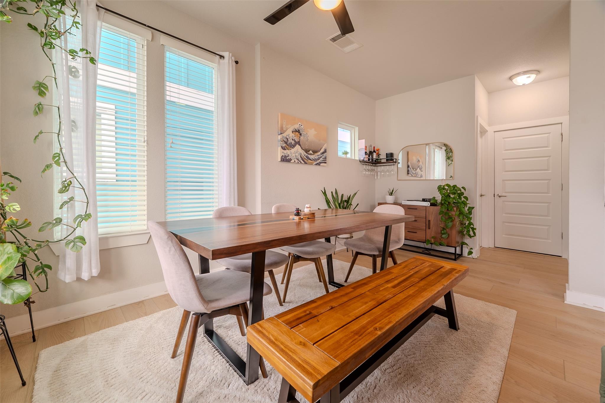 2012 Dinsdale Lane Austin TX 78741