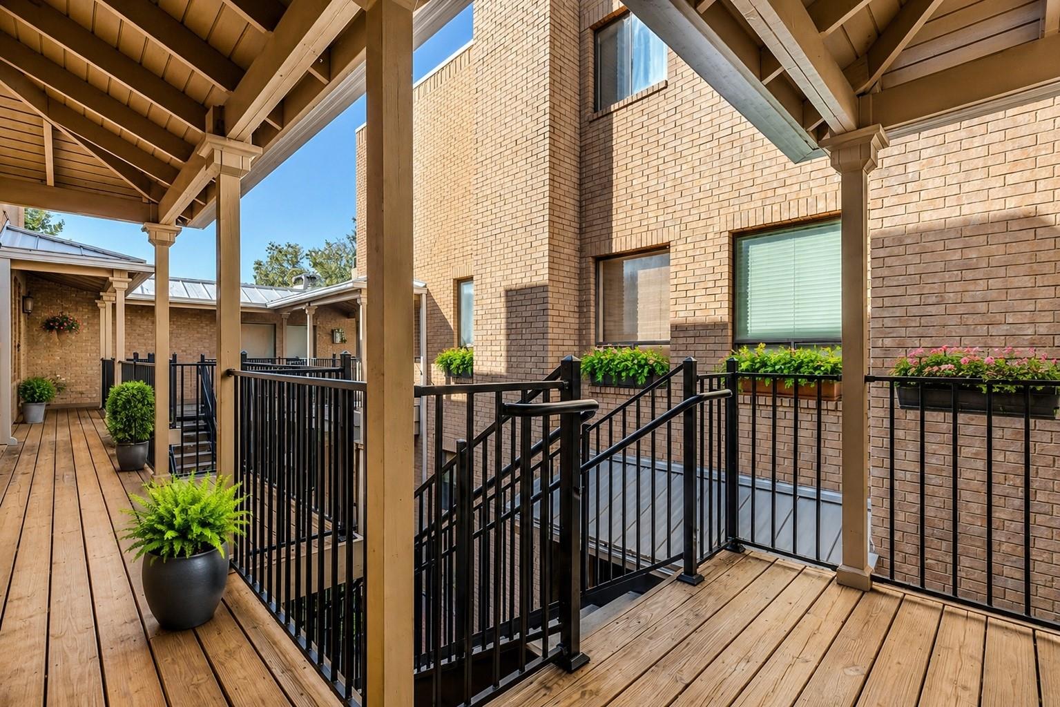 611 E 45th Street Austin TX 78751