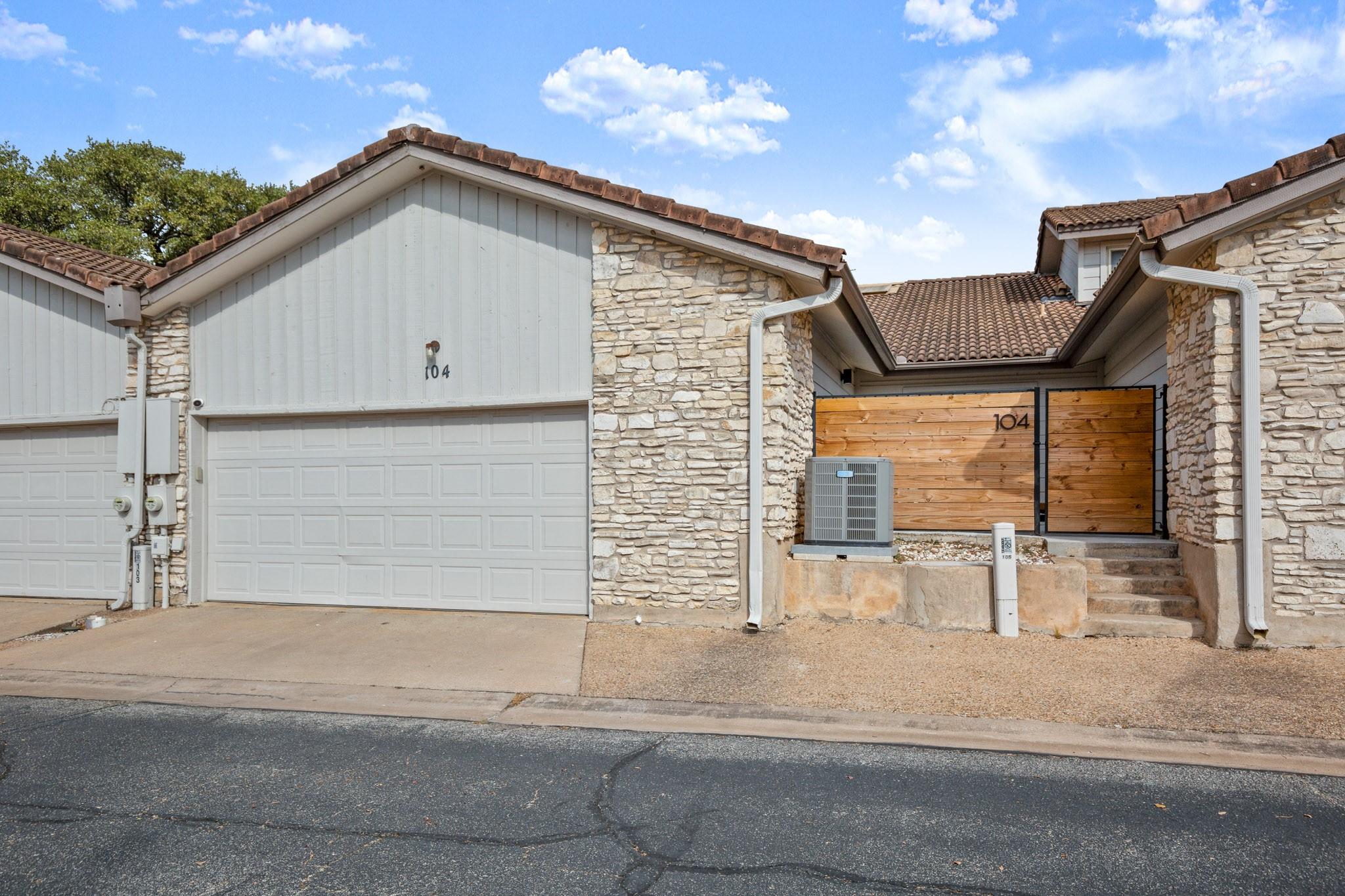 2217 Onion Creek Parkway Austin TX 78747