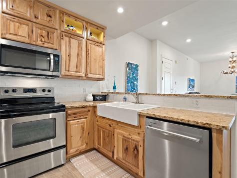 1000 The Cape Road Horseshoe Bay TX 78657