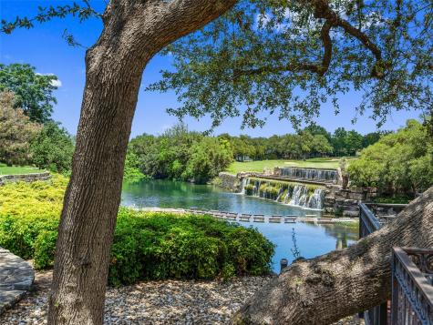 1000 The Cape Road Horseshoe Bay TX 78657