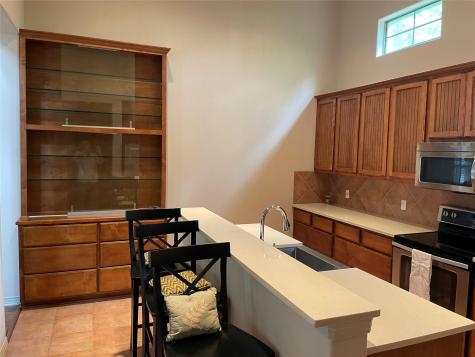 8917 Old Lampasas Trail Austin TX 78750