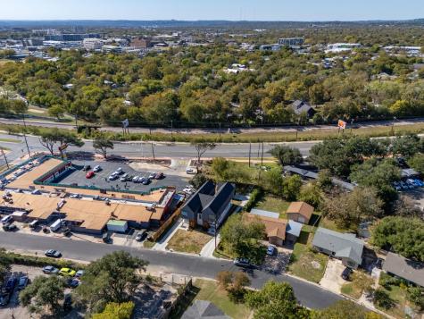 6620 Isabelle Drive Austin TX 78752