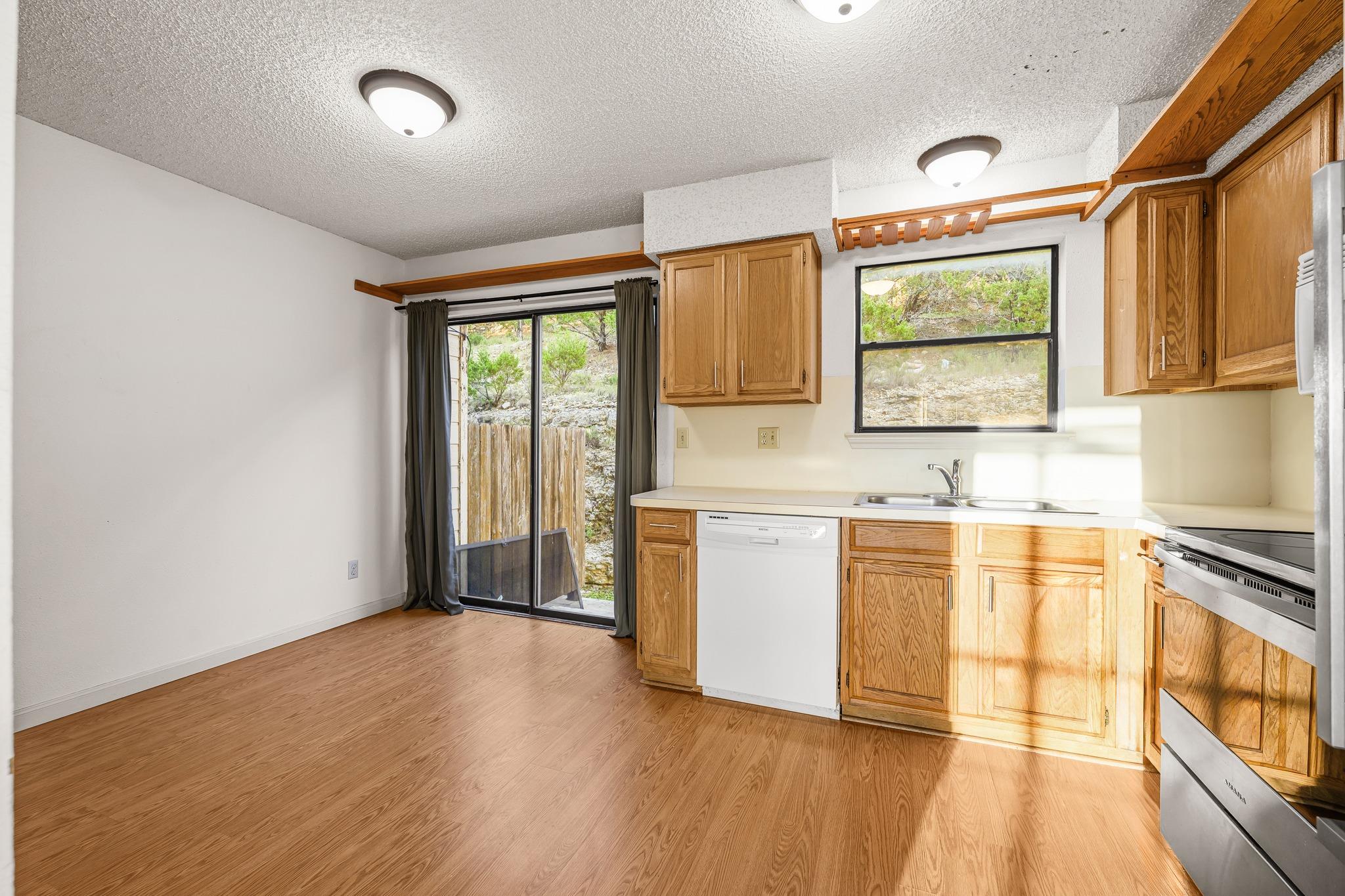 21461 Coyote Trail Lago Vista TX 78645