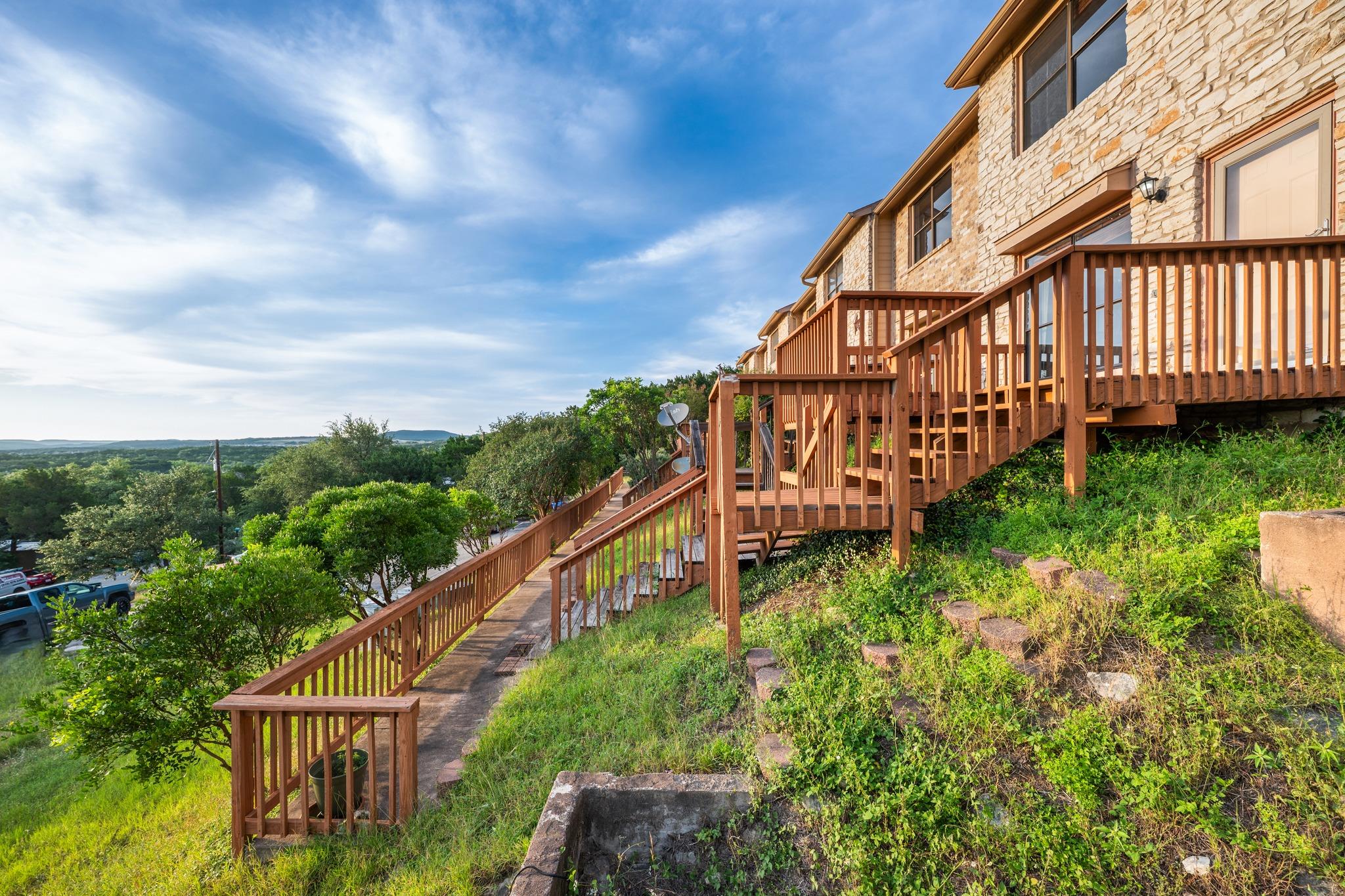 21461 Coyote Trail Lago Vista TX 78645