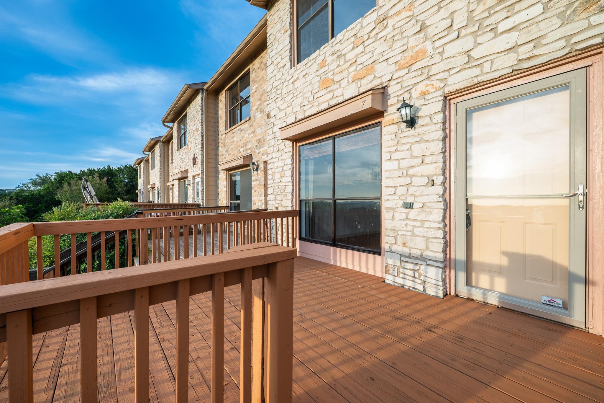 21461 Coyote Trail Lago Vista TX 78645