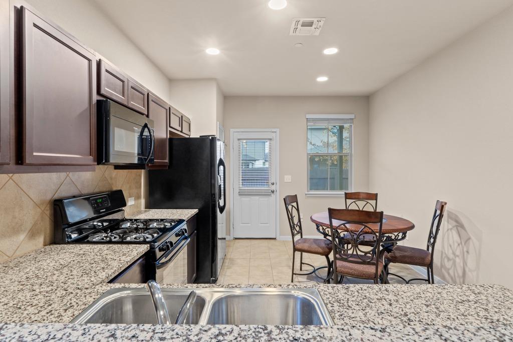 2880 Donnell Drive Round Rock TX 78664
