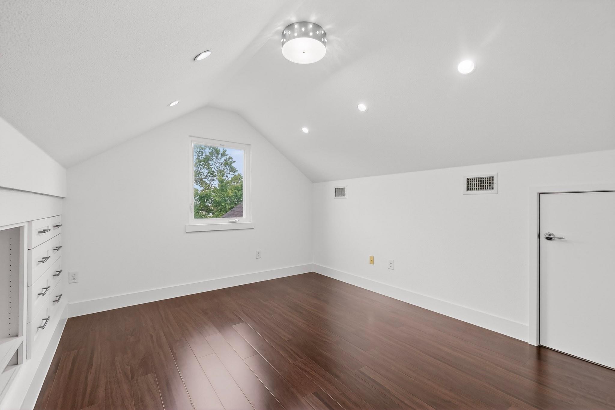 400 W 51 Street Austin TX 78751