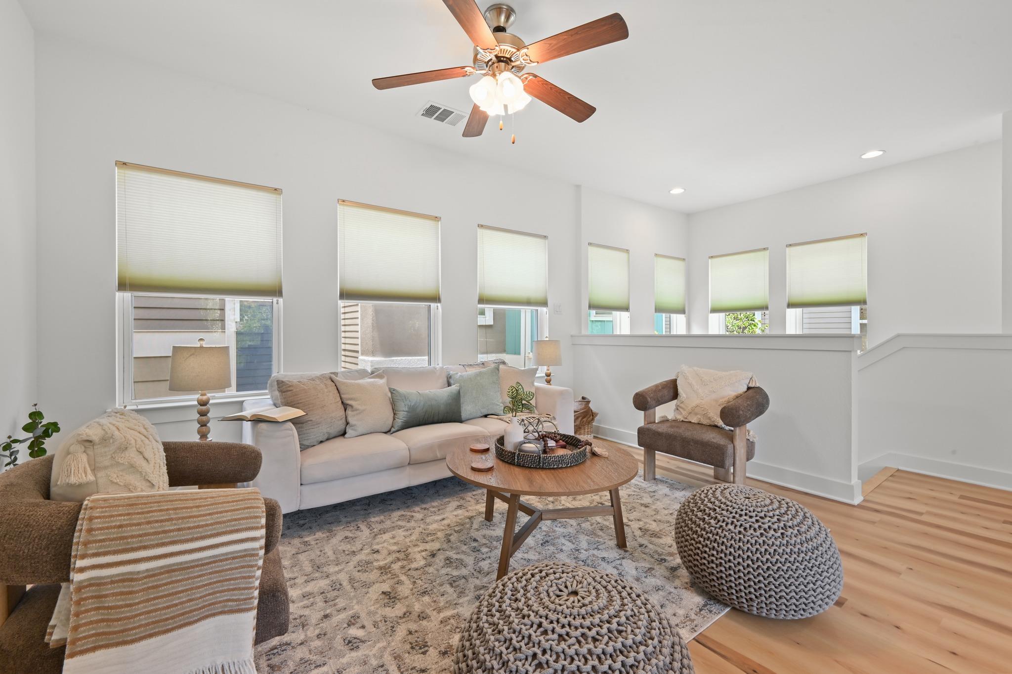 2633 Witsome Loop Austin TX 78741