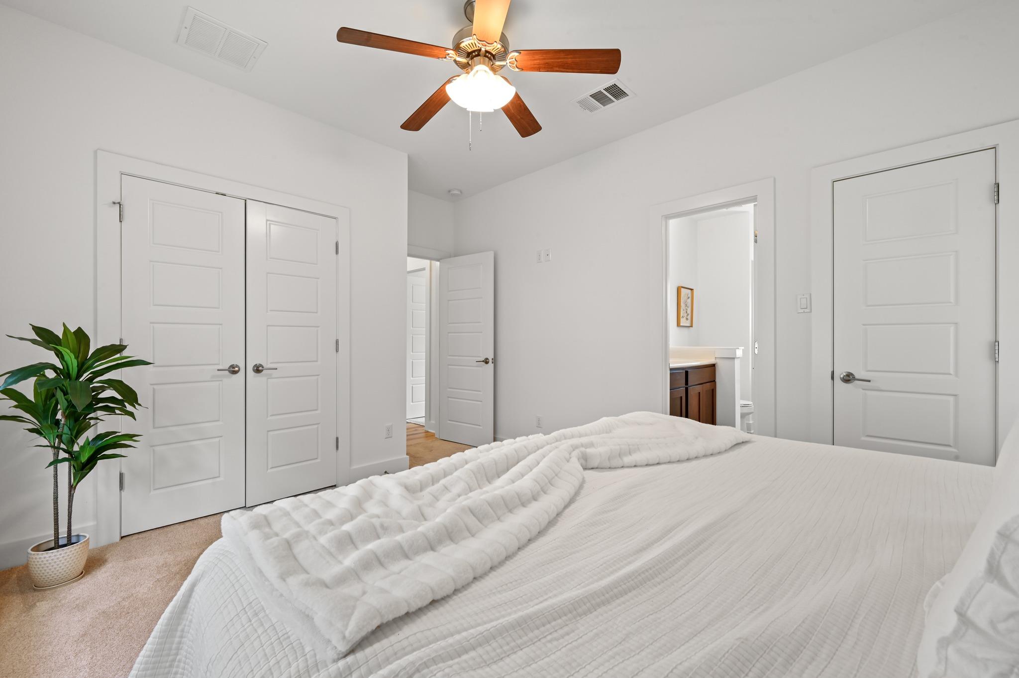 2633 Witsome Loop Austin TX 78741